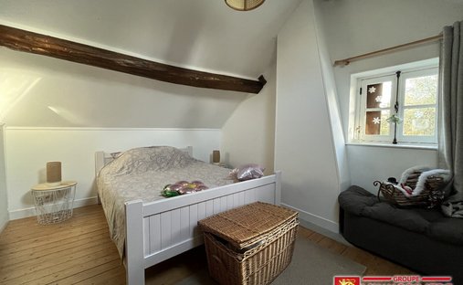 For Sale Dpt Eure (27) Near Pacy Sur Eure Moulin 353 M2 With Swimming Pool On Land Of 5542 M2 On The