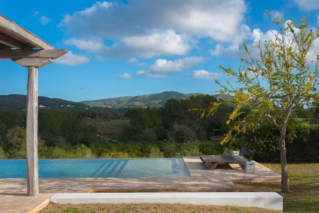 Villa in Sant Joan de Labritja, Balearic Islands, Spain 4 - 16746090
