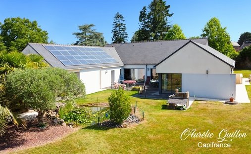 Castle for Sale in Ploërmel, Brittany, France