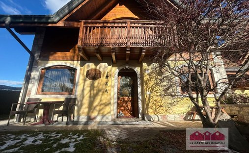 Appartamento a Roana, Veneto, Italia 1