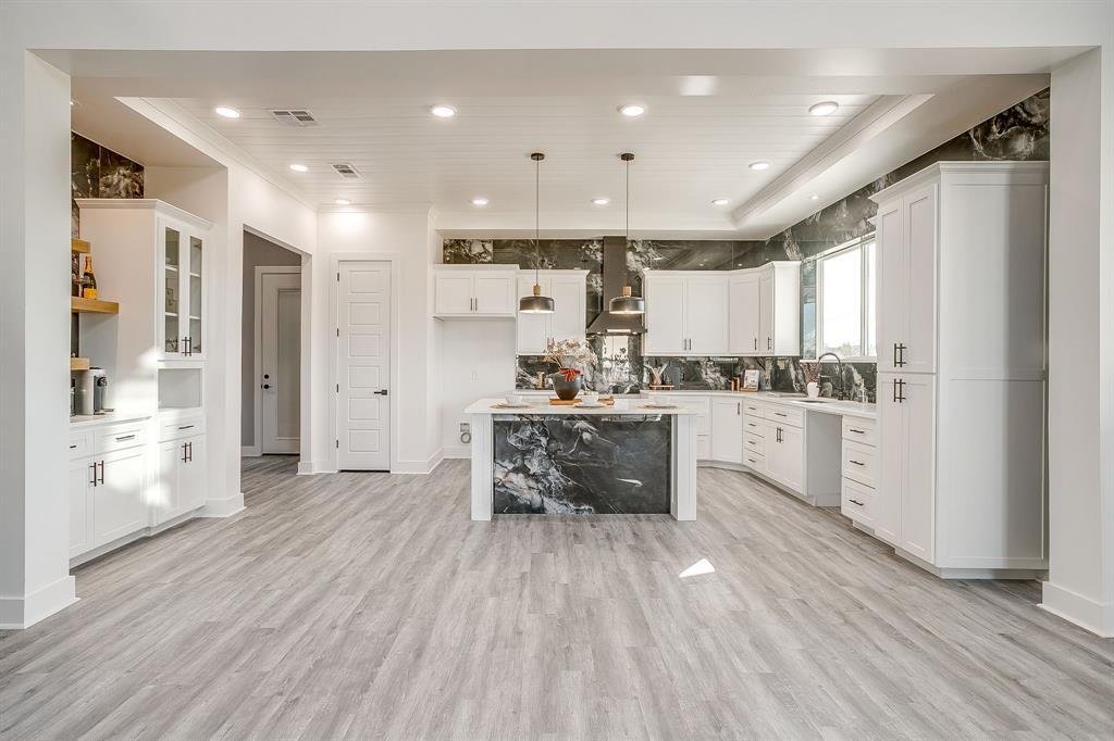 House in Joshua, Texas, United States 3 - 16749901