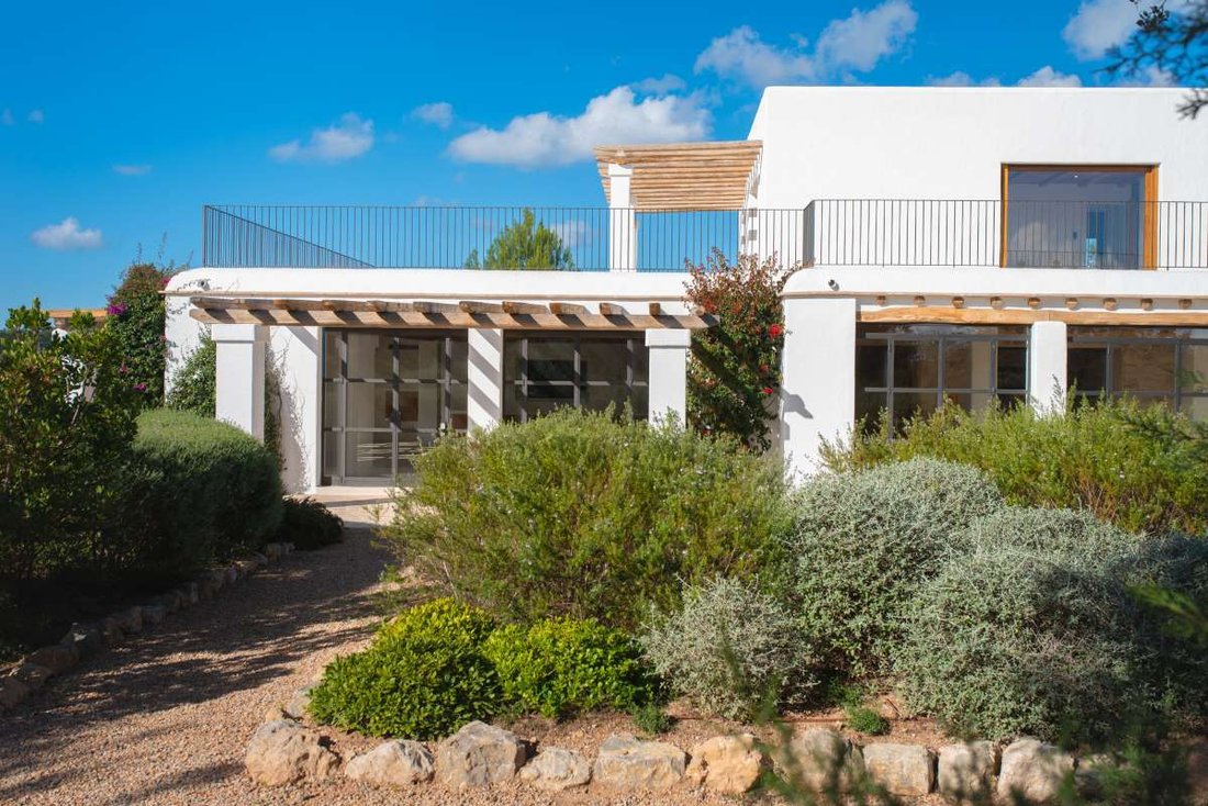 Villa in Santa Eularia des Riu, Balearic Islands, Spain 4 - 16746085