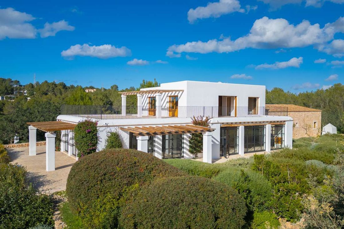 Villa in Santa Eularia des Riu, Balearic Islands, Spain 3 - 16746085