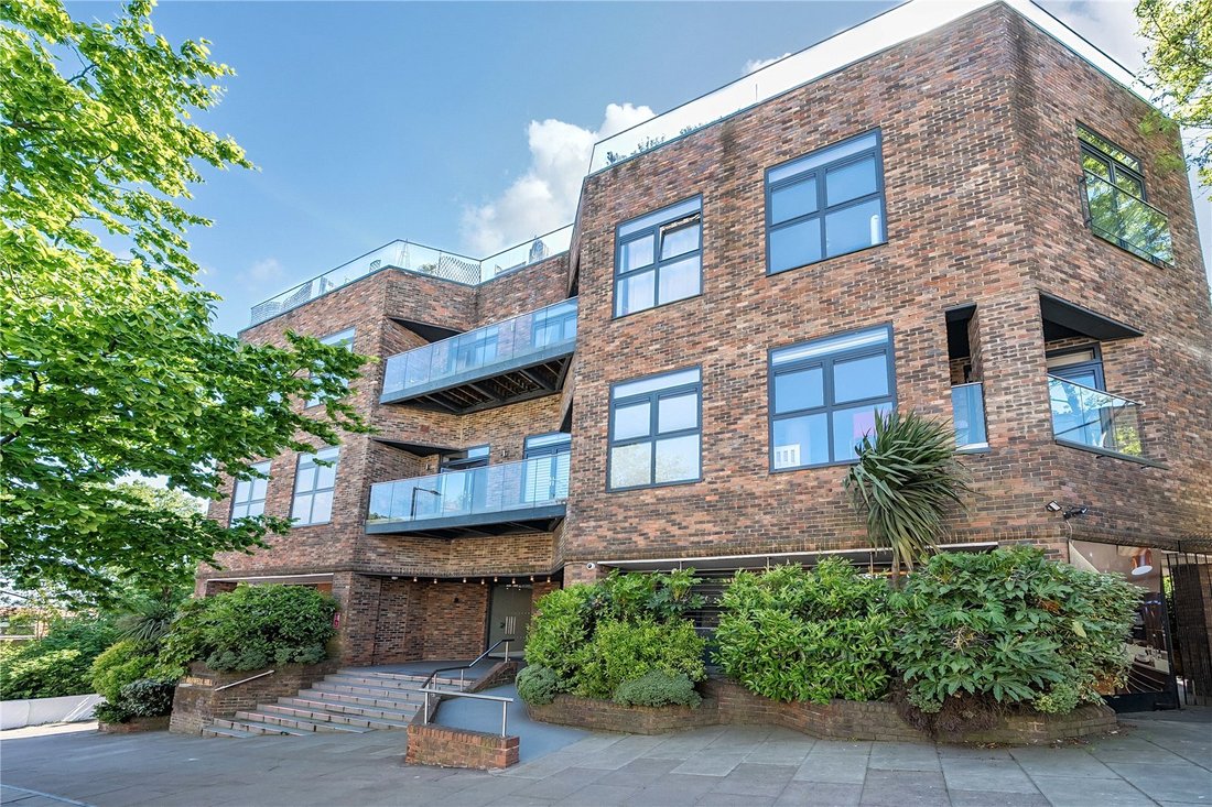 Apartment in Charing Cross, Westminster, England 2 - 16748732