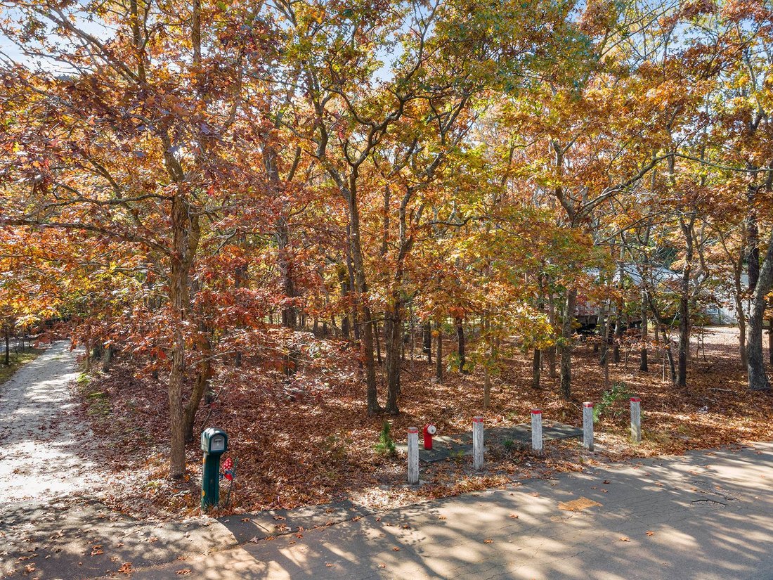 Land in East Hampton, New York, United States 5 - 16747319