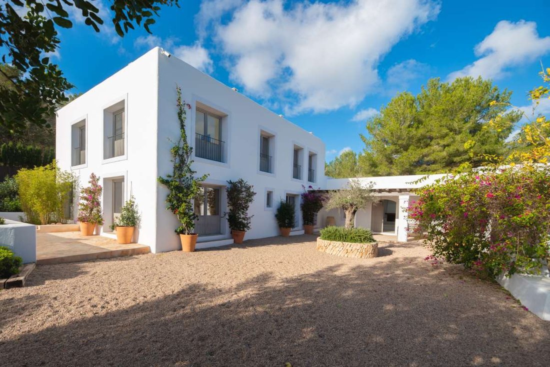 Villa in Sant Joan de Labritja, Balearic Islands, Spain 3 - 16746090