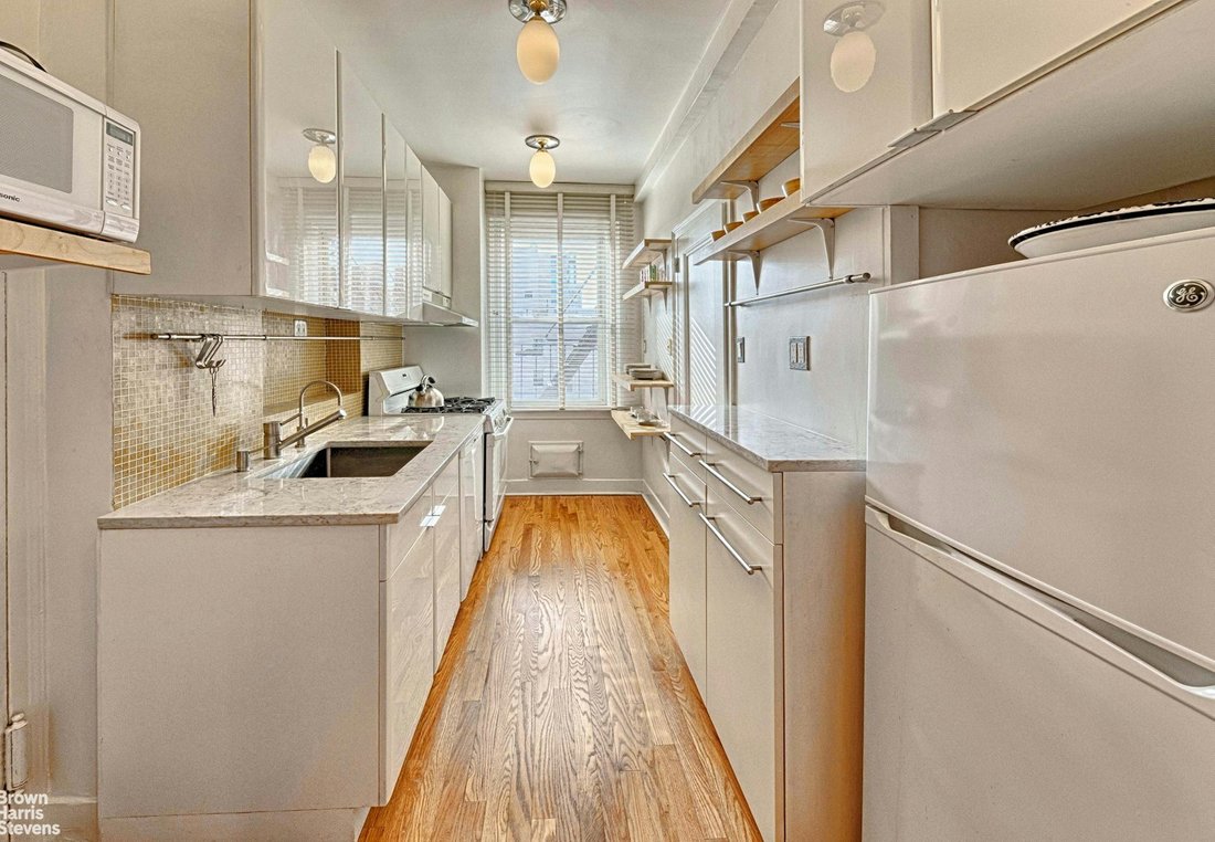 Co Op in New York, New York, United States 3 - 16747669