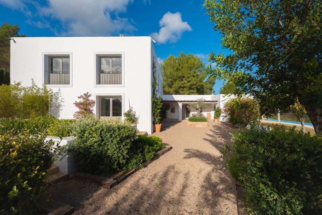 Villa in Sant Joan de Labritja, Balearic Islands, Spain 2 - 16746090