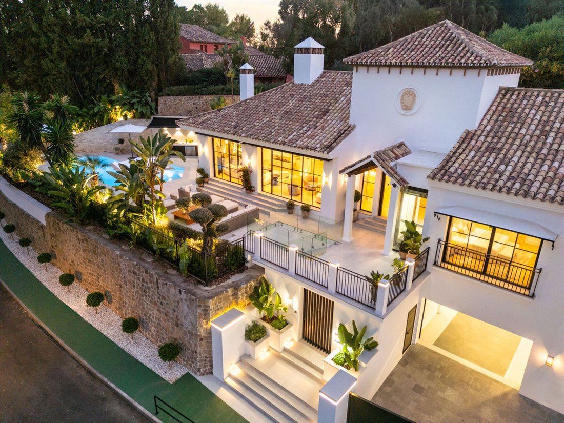 Villa in Benahavis, Andalusia, Spain 1 - 16721520