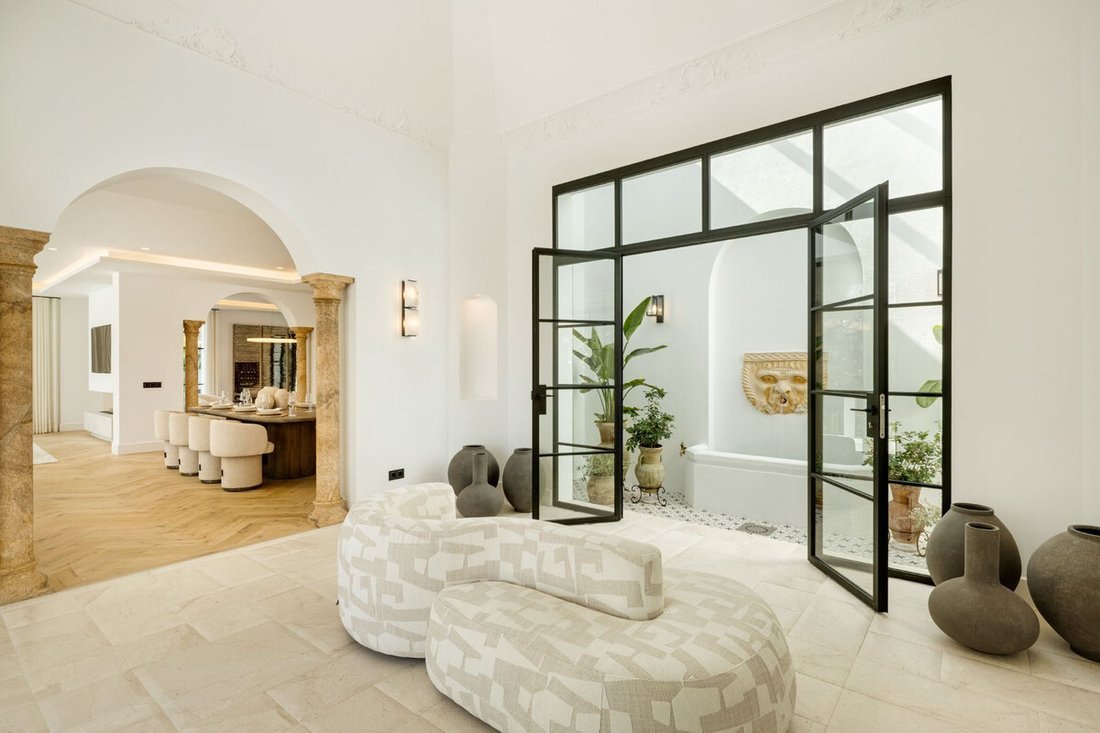 Villa in Benahavis, Andalusia, Spain 5 - 16721520
