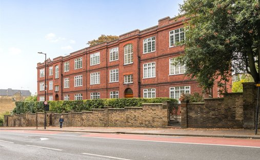 Apartment in Muswell Hill, Haringey, England 1