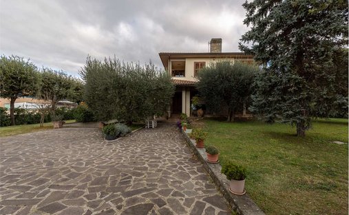 Villa in Assisi, Umbrien, Italien 1