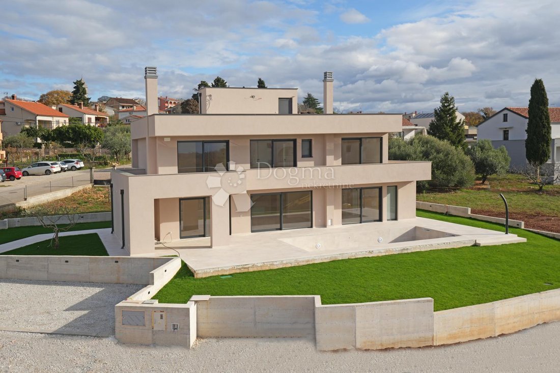House in Porec, Istria County, Croatia 1 - 16197873