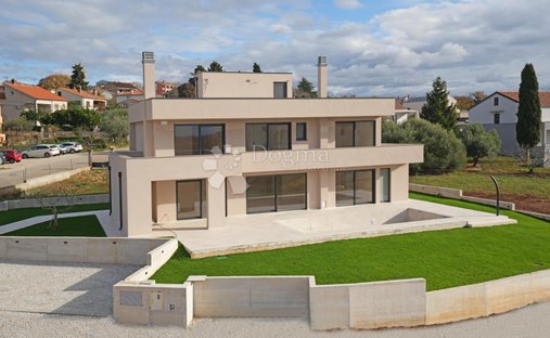 House in Porec, Istria County, Croatia 1