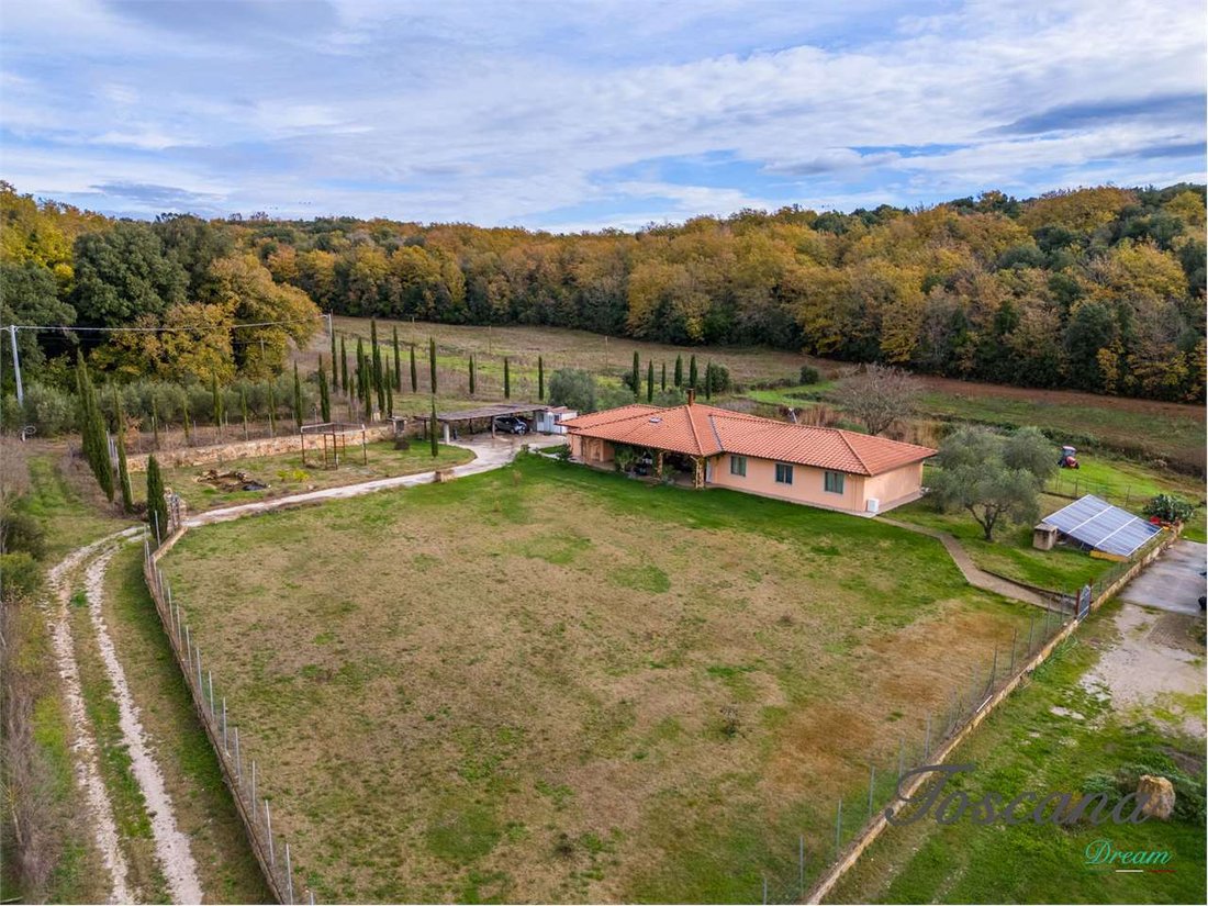 Villa in Massa Marittima, Tuscany, Italy 3 - 16749410