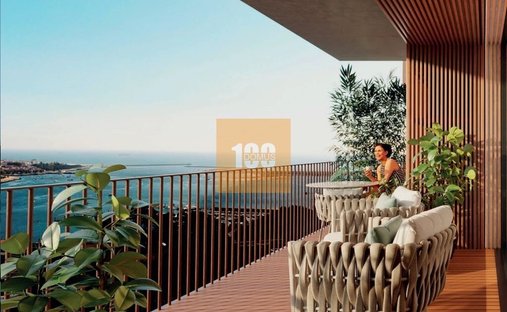 Apartment in Santa Marinha e Sao Pedro da Afurada, Porto District, Portugal 1