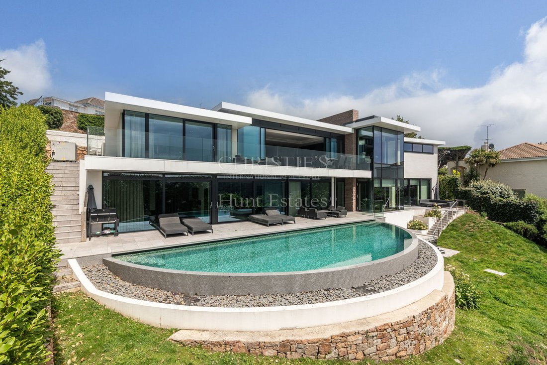 Haus in Jersey, Saint Lawrence, Jersey 1 - 15858194