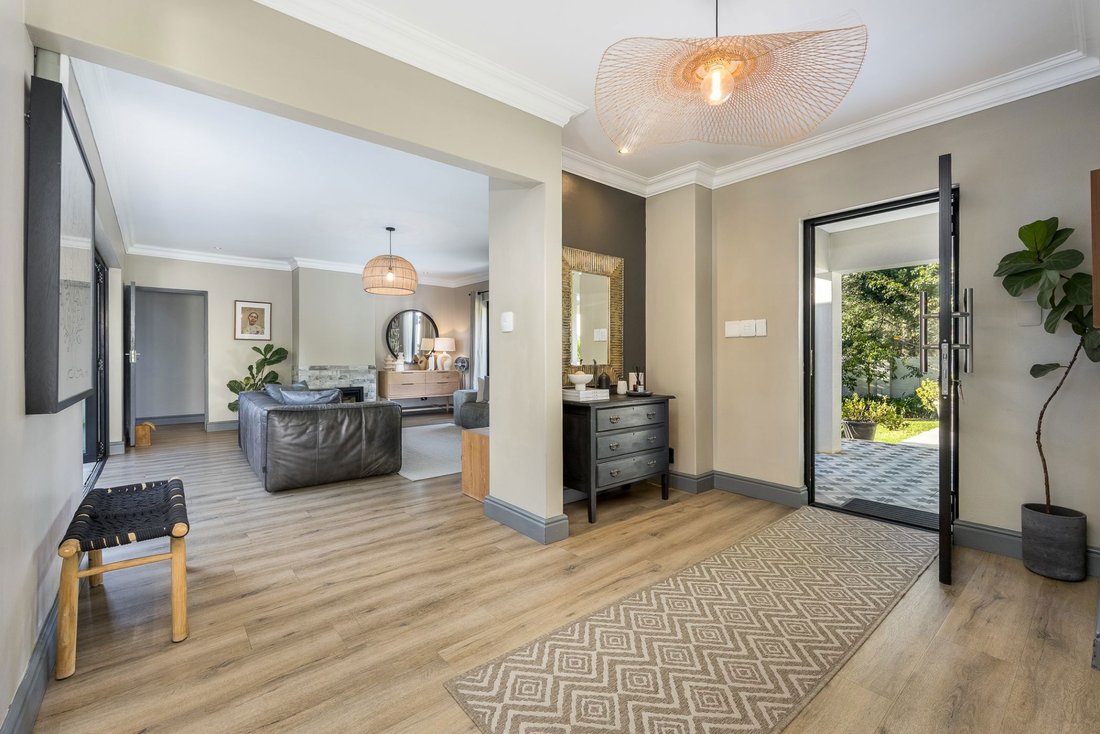 House in Cape Town, Western Cape, South Africa 5 - 16749209