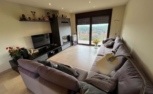 Chalet in les Franqueses del Valles, Catalonia, Spain 1
