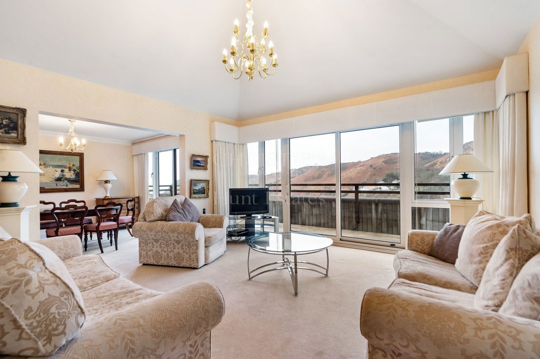 Apartment in Jersey, St Lawrence, Jersey 4 - 15044876