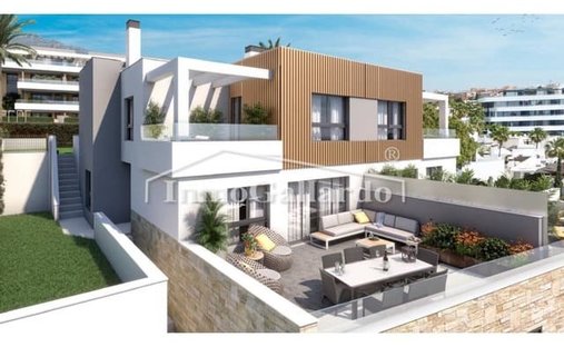 Townhouse in Torremolinos, Andalusia, Spain 1