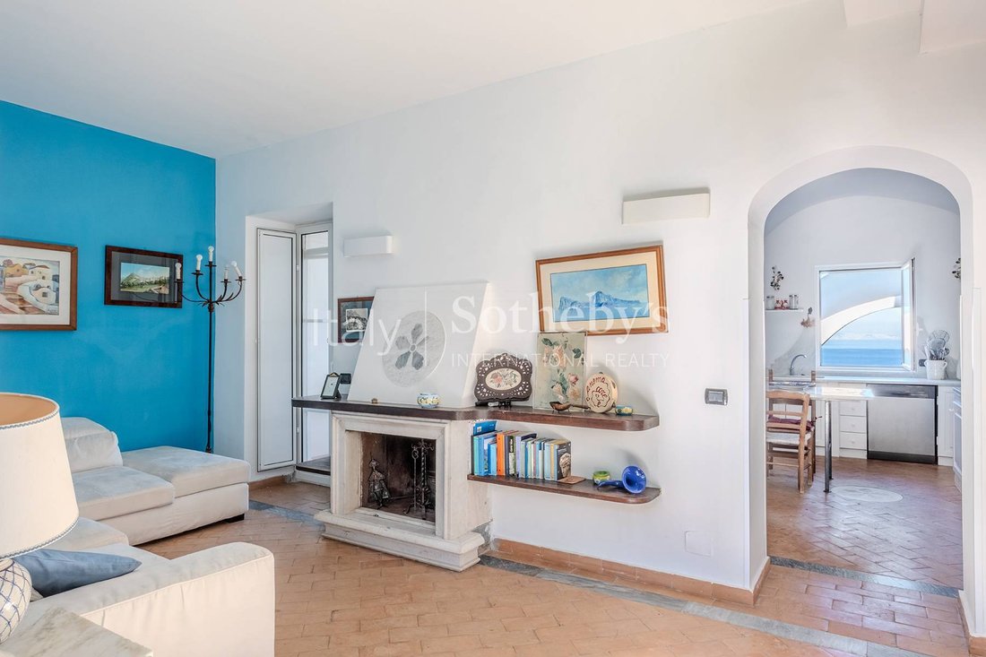 House in Capri, Campania, Italy 4 - 16752623