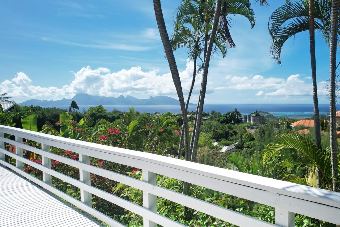 House in Puna'auia, Windward Islands, French Polynesia 1 - 16749089