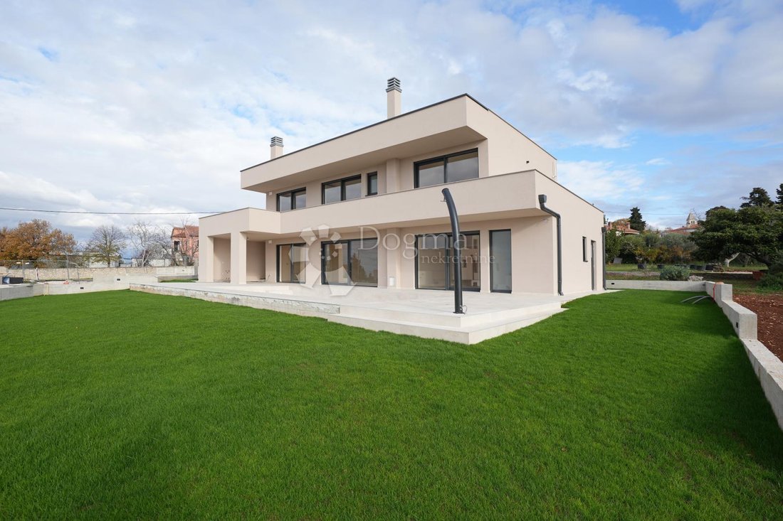 House in Porec, Istria County, Croatia 4 - 16197873