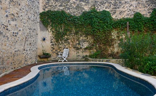 Castle for Sale in Pézenas, Occitanie, France