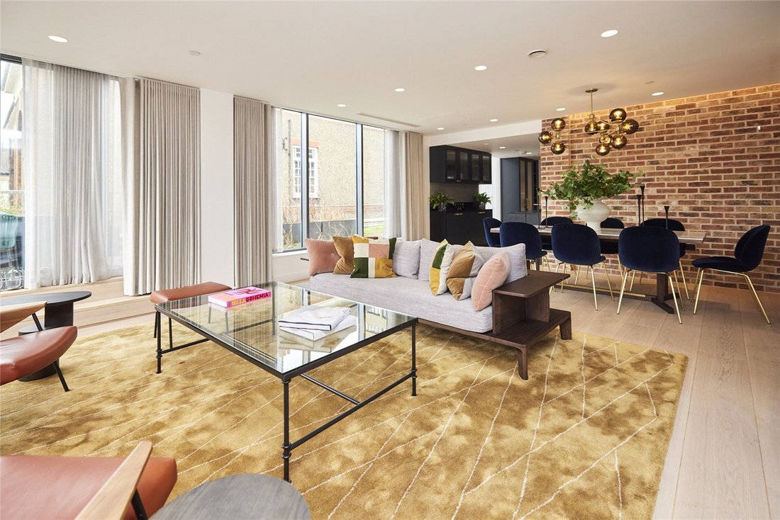 Apartment in Soho, England 1 - 16748898