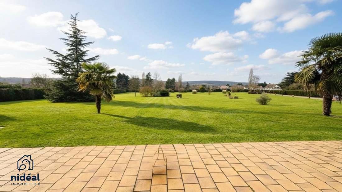 Villa in Autheuil-Authouillet, Normandy, France 2 - 16750810