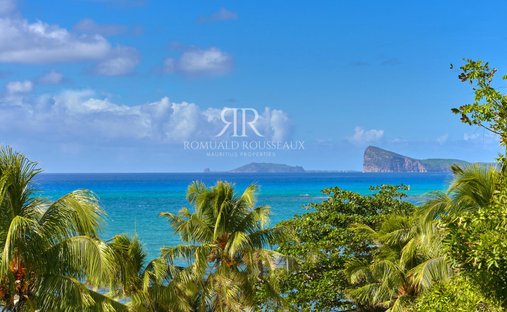 Apartment in Grand Baie, Pamplemousses District, Mauritius 1