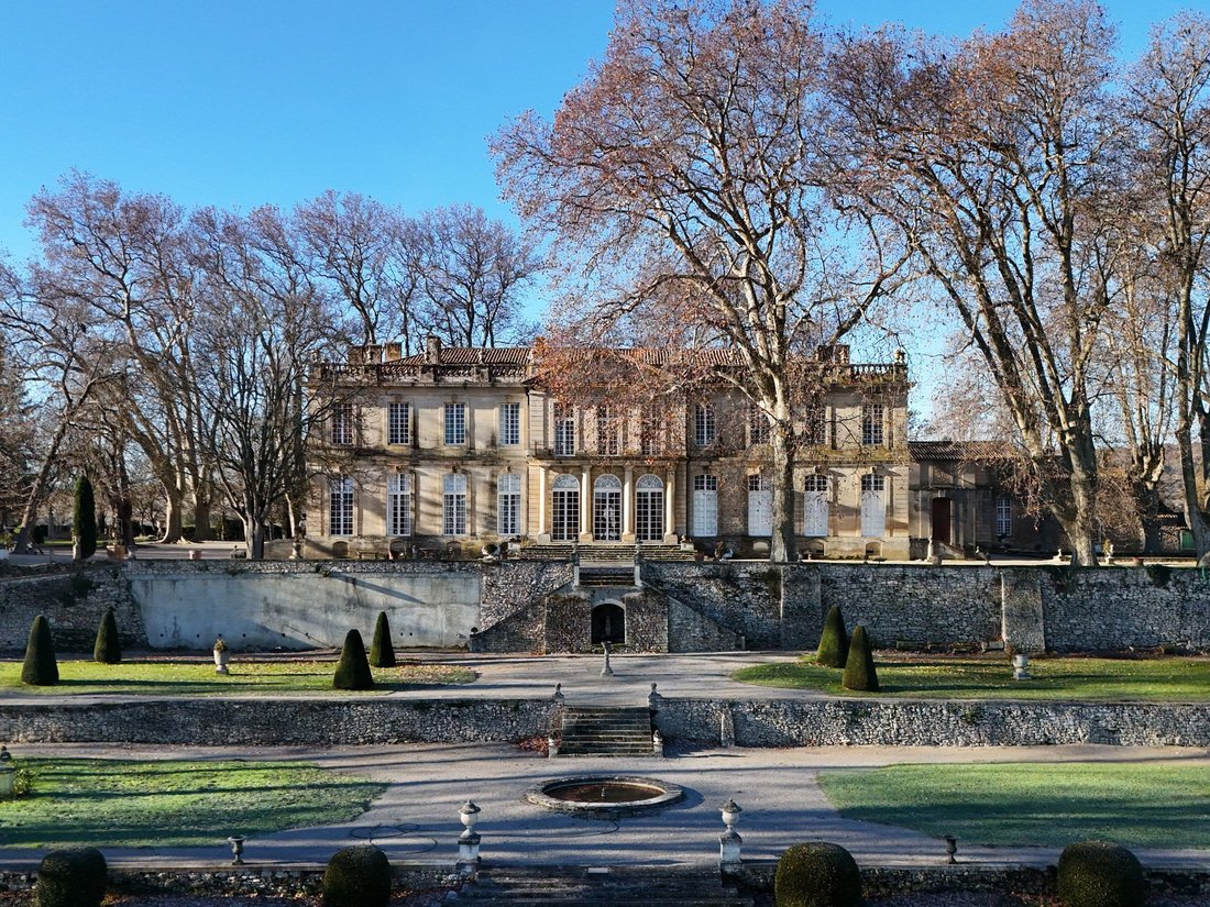 Chateau in Aix-en-Provence, Provence-Alpes-Côte d'Azur, France 1 - 16753704