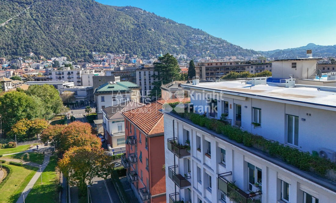 Penthouse in Western Lake Center, Como, Lombardy 2 - 16753165