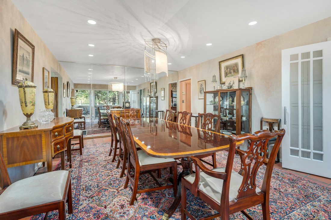 House in Saddle River, New Jersey, United States 4 - 16764978