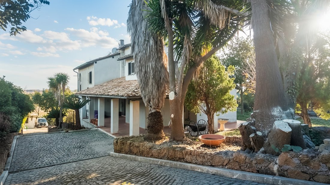 Villa in Castle of Guido, Rome, Italy 5 - 16760334