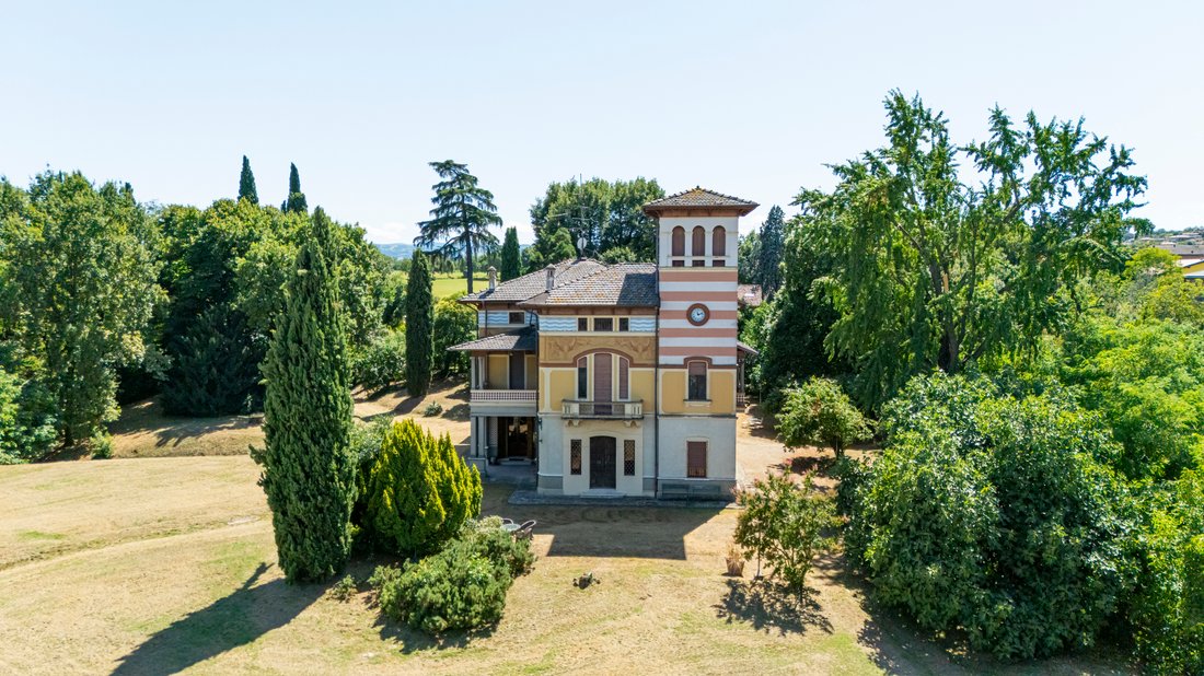Villa in Casalgrande, Emilia-Romagna, Italy 1 - 16760232