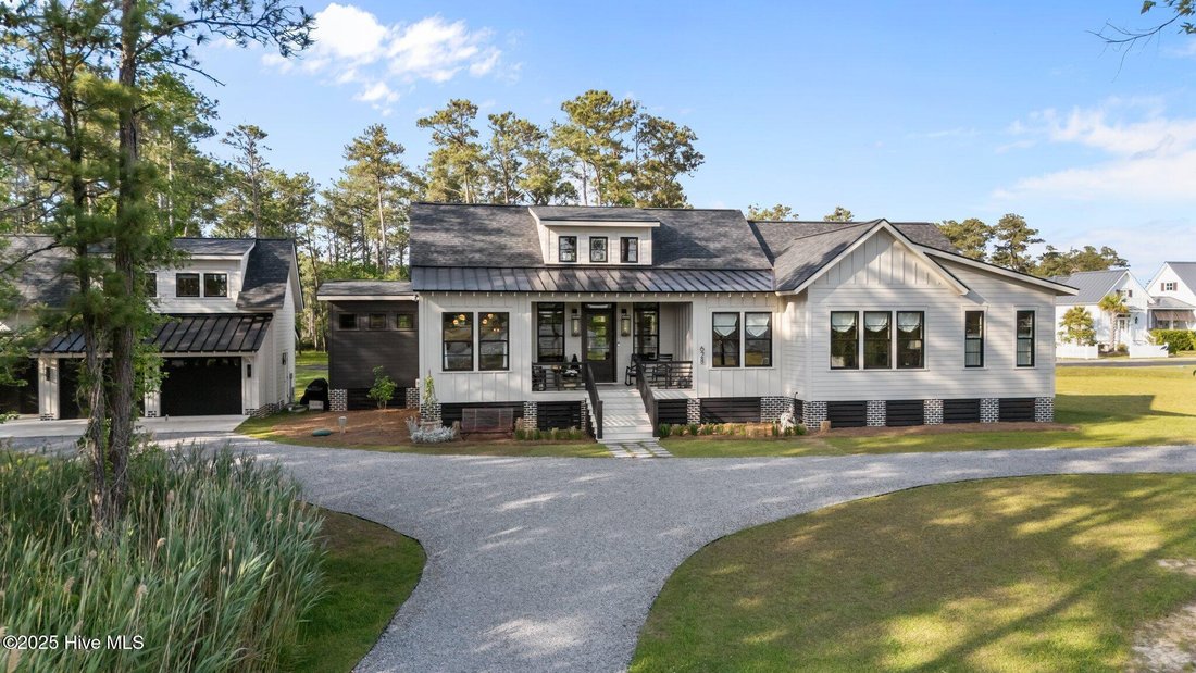 House in Oriental, North Carolina, United States 1 - 16754114