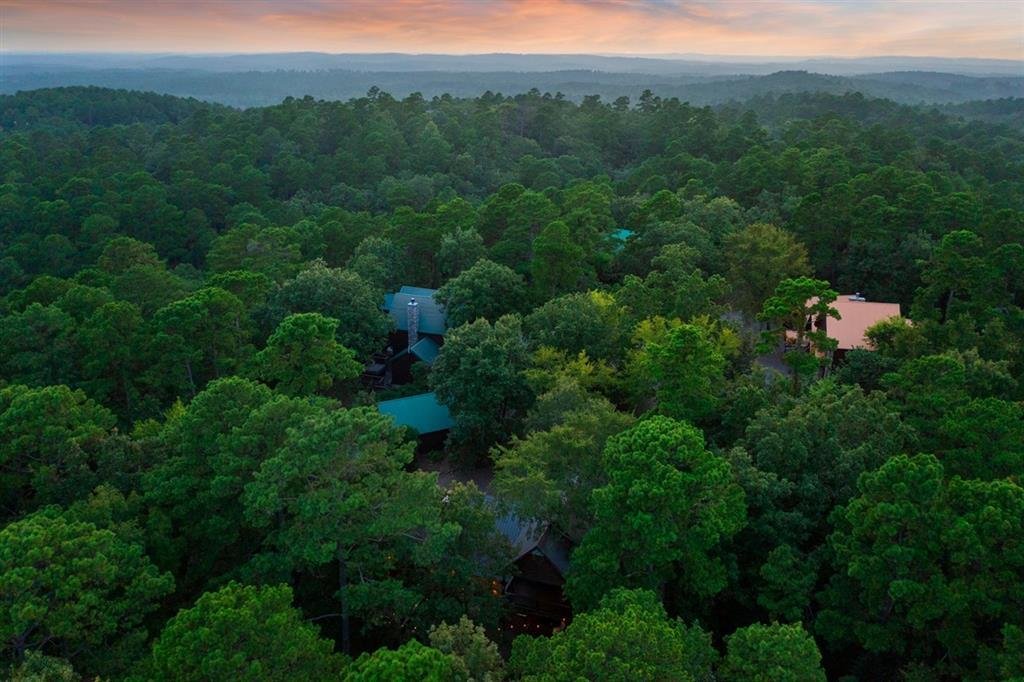 House in Broken Bow, Oklahoma, United States 2 - 16754254