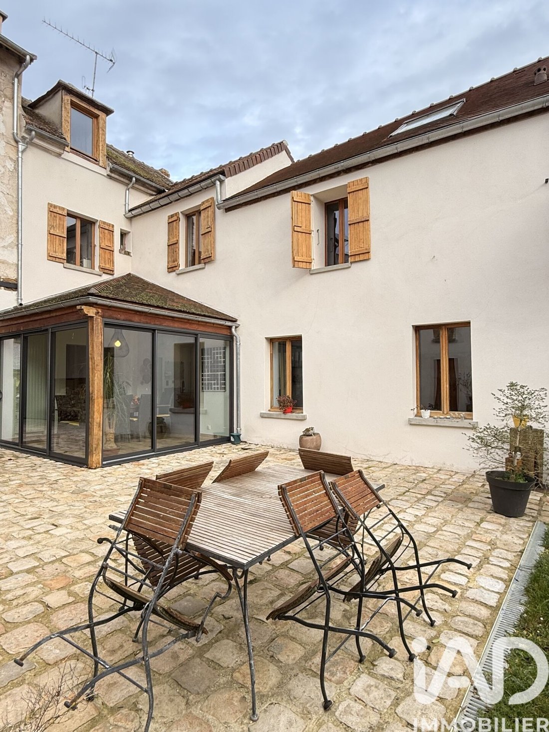 House in Crecy-la-Chapelle, Ile-de-France, France 1 - 16757329