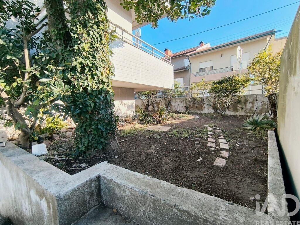 Townhouse in Custoias, Leca do Balio e Guifoes, Porto District, Portugal 5 - 16763664