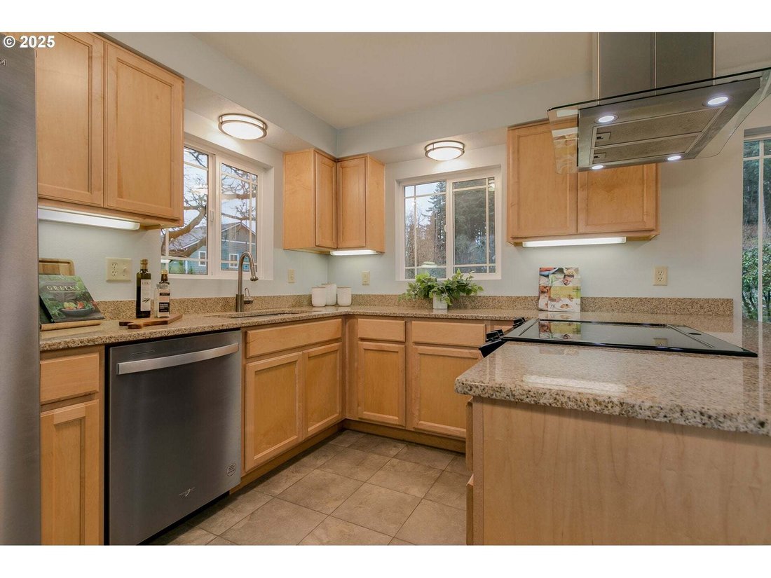 House in Eugene, Oregon, United States 4 - 16764497
