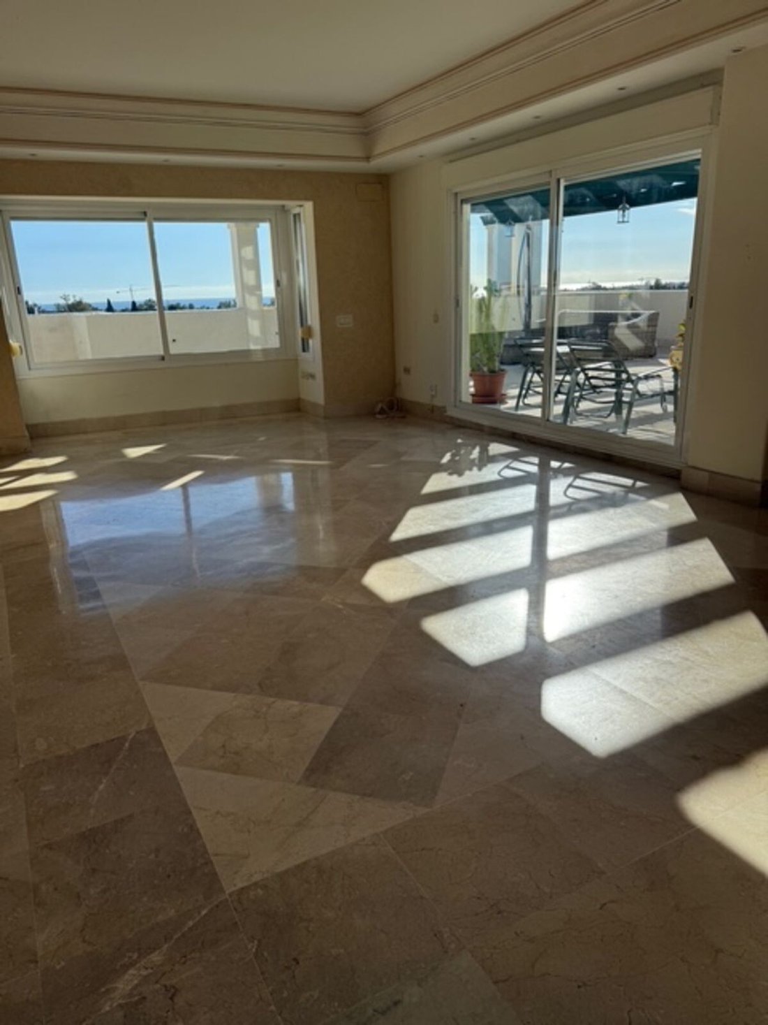 Apartment in Puerto Banus, Marbella, Spain 5 - 16753269