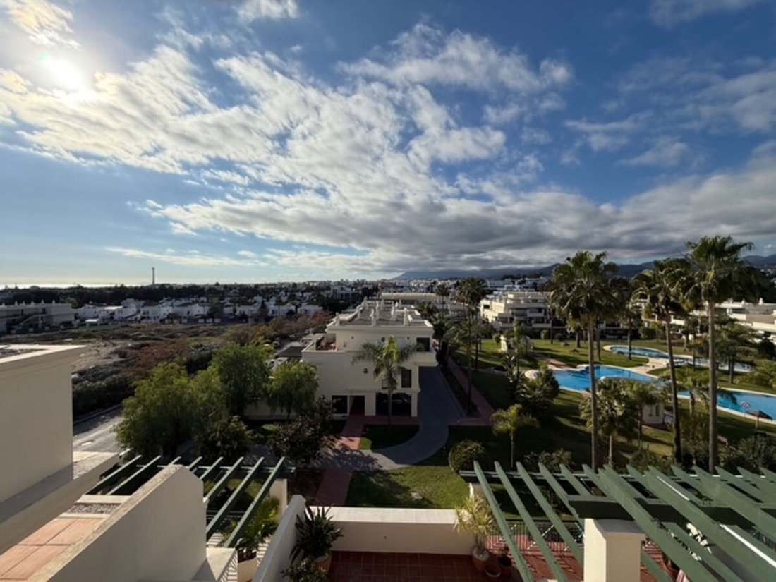 Apartment in Puerto Banus, Marbella, Spain 1 - 16753269