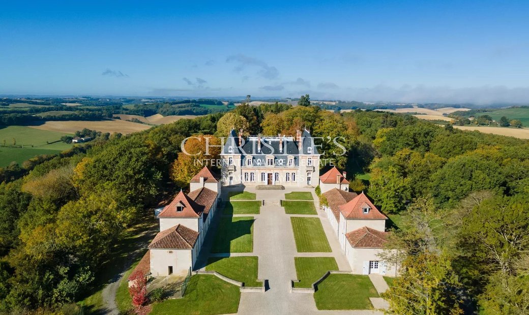 The Aristocratic Chateau Of Beechwood