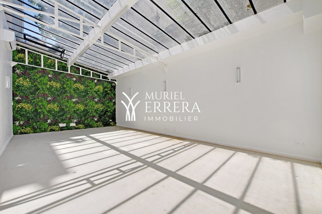 Apartment in Grange Aux Belles-Terrage, Paris 10e Arrondissement, Paris 3 - 16753076