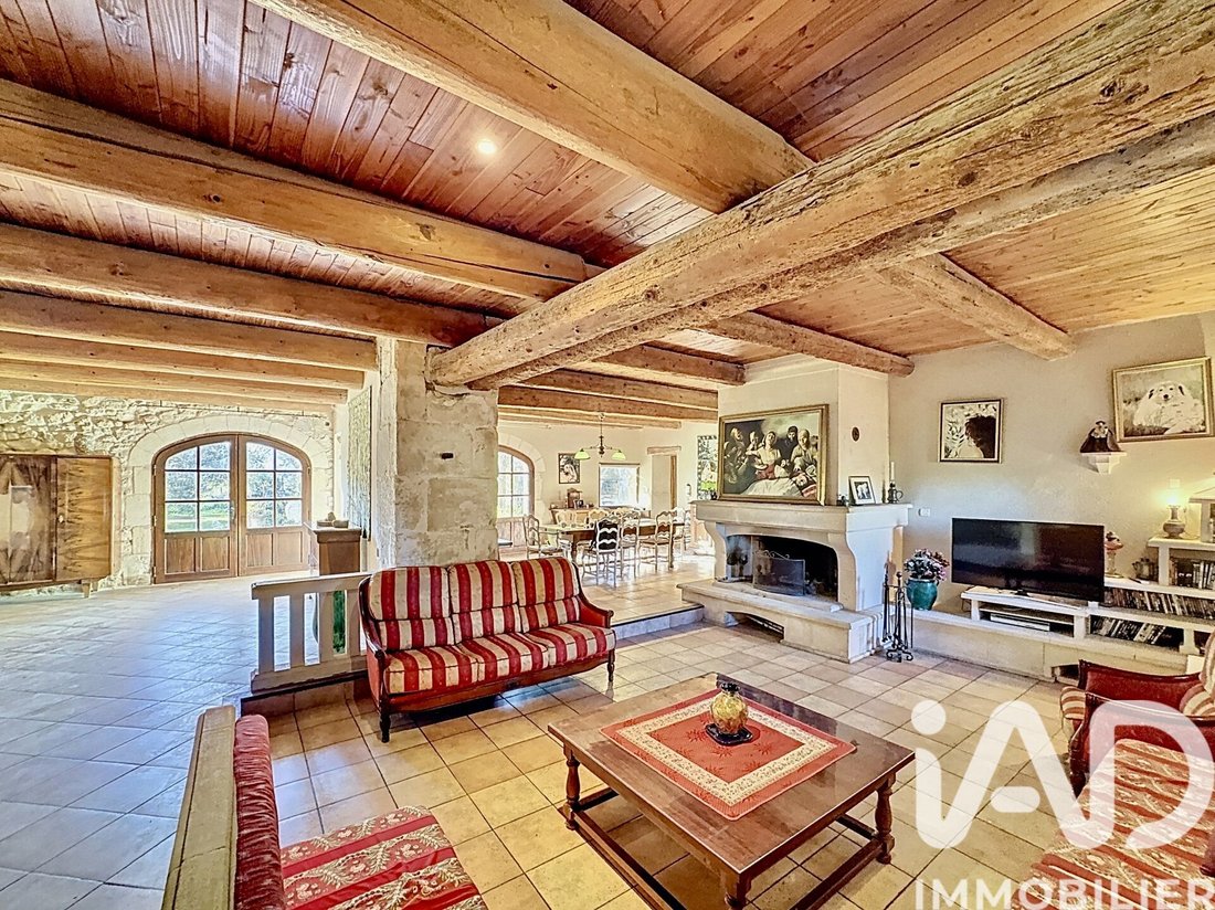 Casa a Arles, Provenza-Alpi-Costa Azzurra, Francia 4 - 16762440