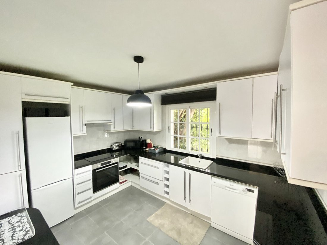 House in Bel-Air, Estepona, Andalusia 2 - 16753250