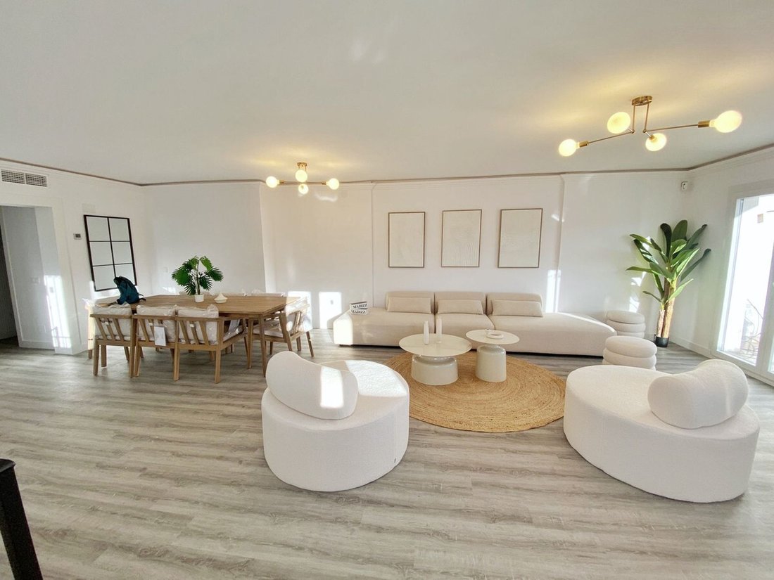 Apartment in Benahavis, Andalusia, Spain 1 - 16753245