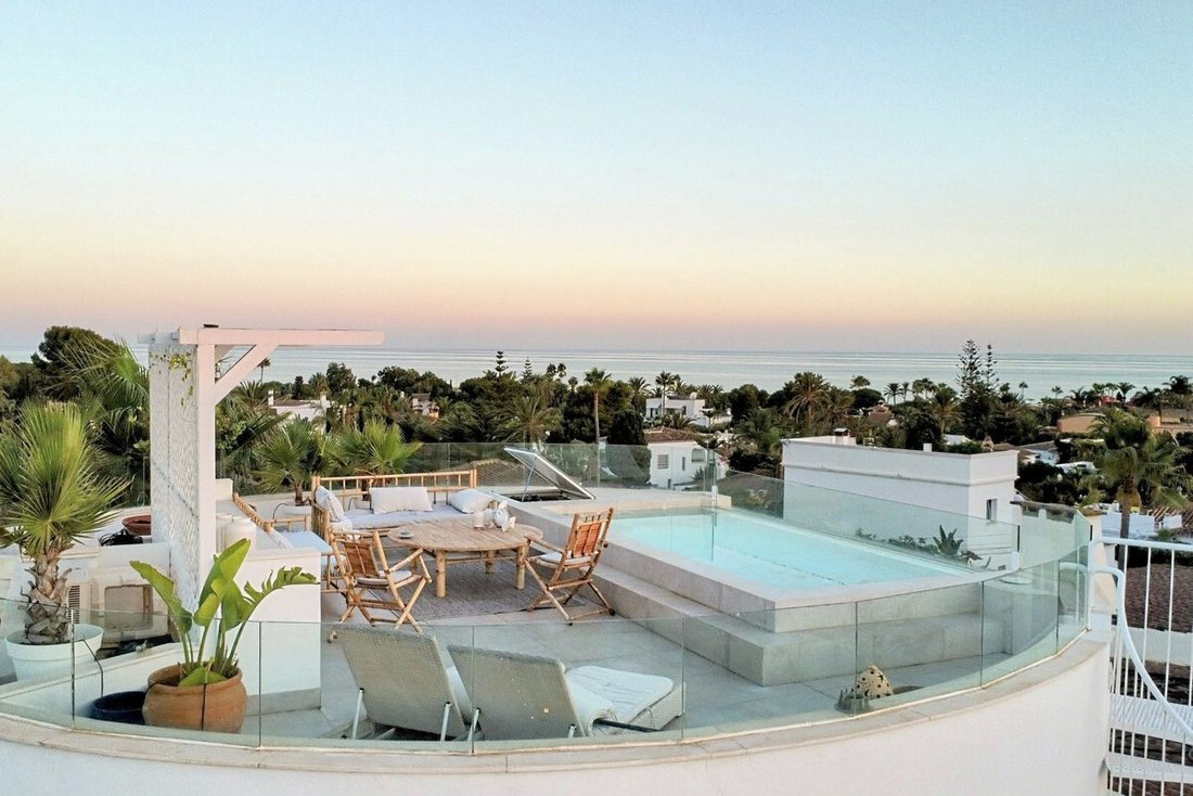 House in Elviria-Cabopino, Marbella, Spain 3 - 16753261